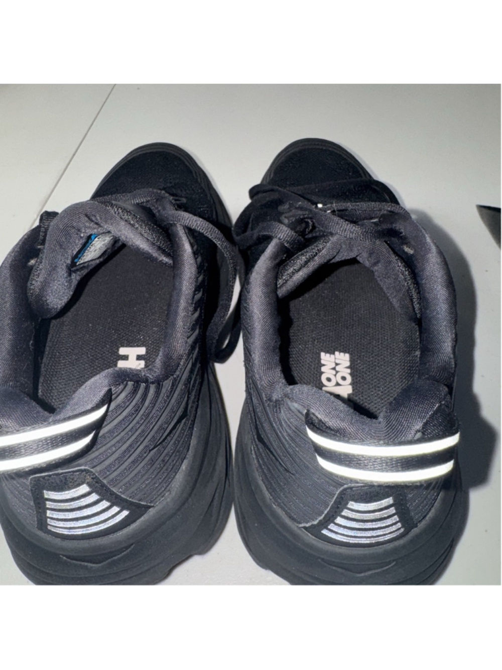 Hoka One One Bondi 6 Triple Black BBLC Womens Size 8.5 Running Shoes 1019270 - Picture 6 of 10